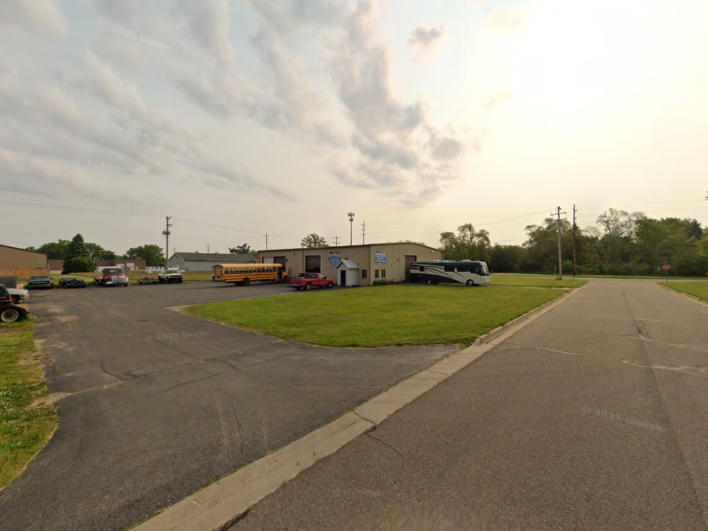 B & B Fleet & Automotive — photo