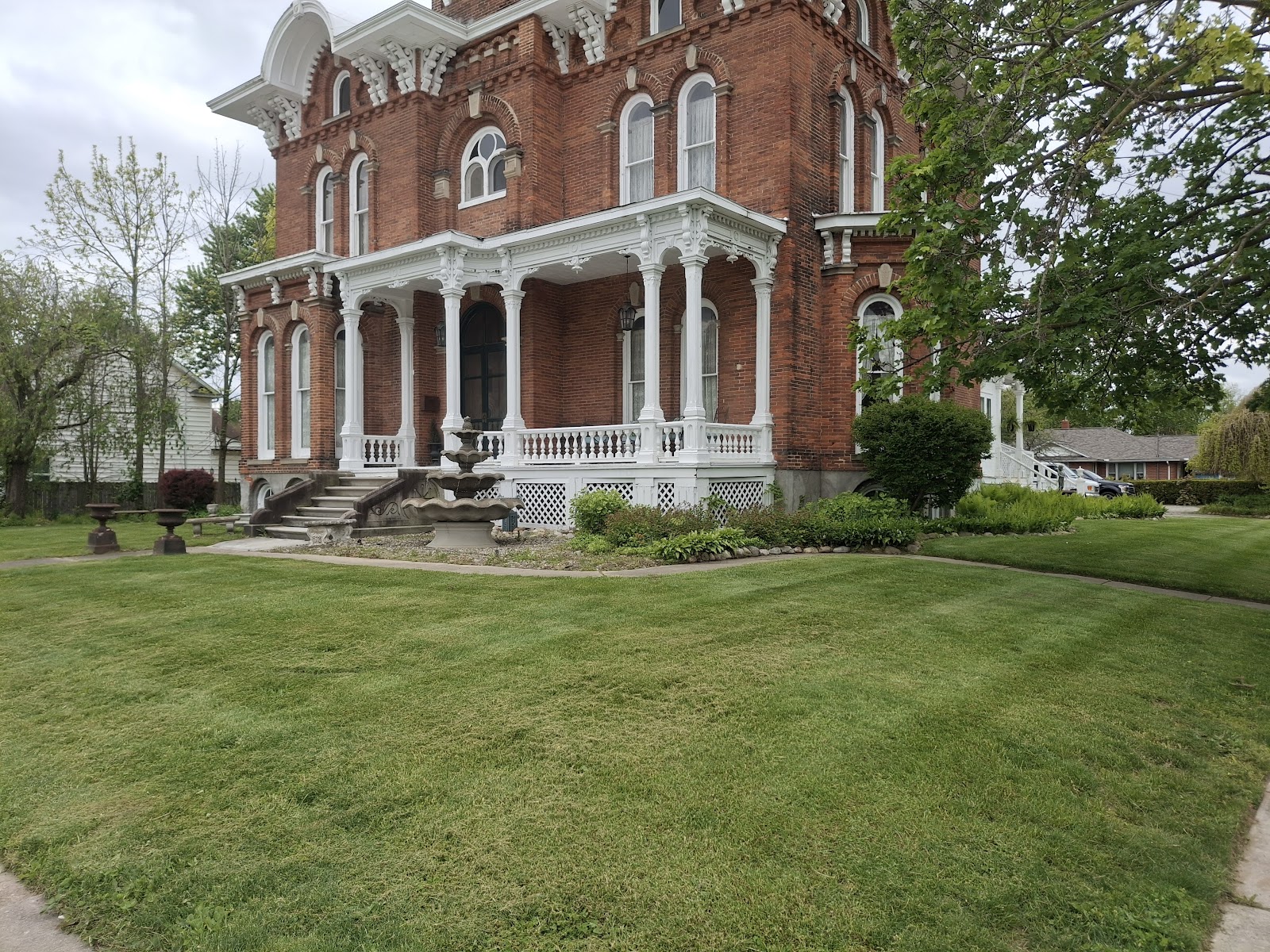 C & C Lawncare & Landscaping LLC in Battle Creek