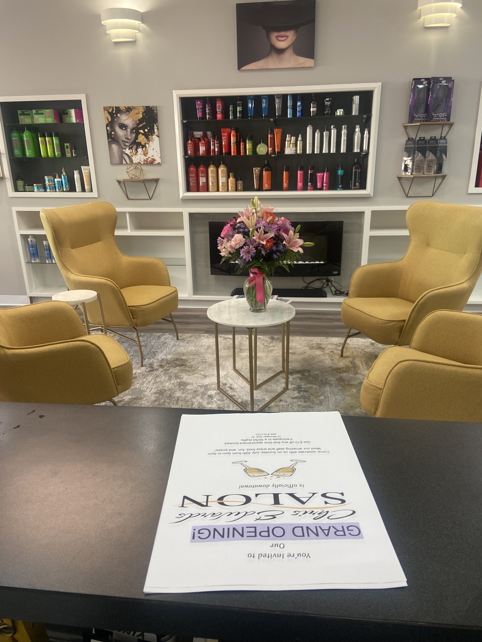 Chris Edwards Salon in Battle Creek