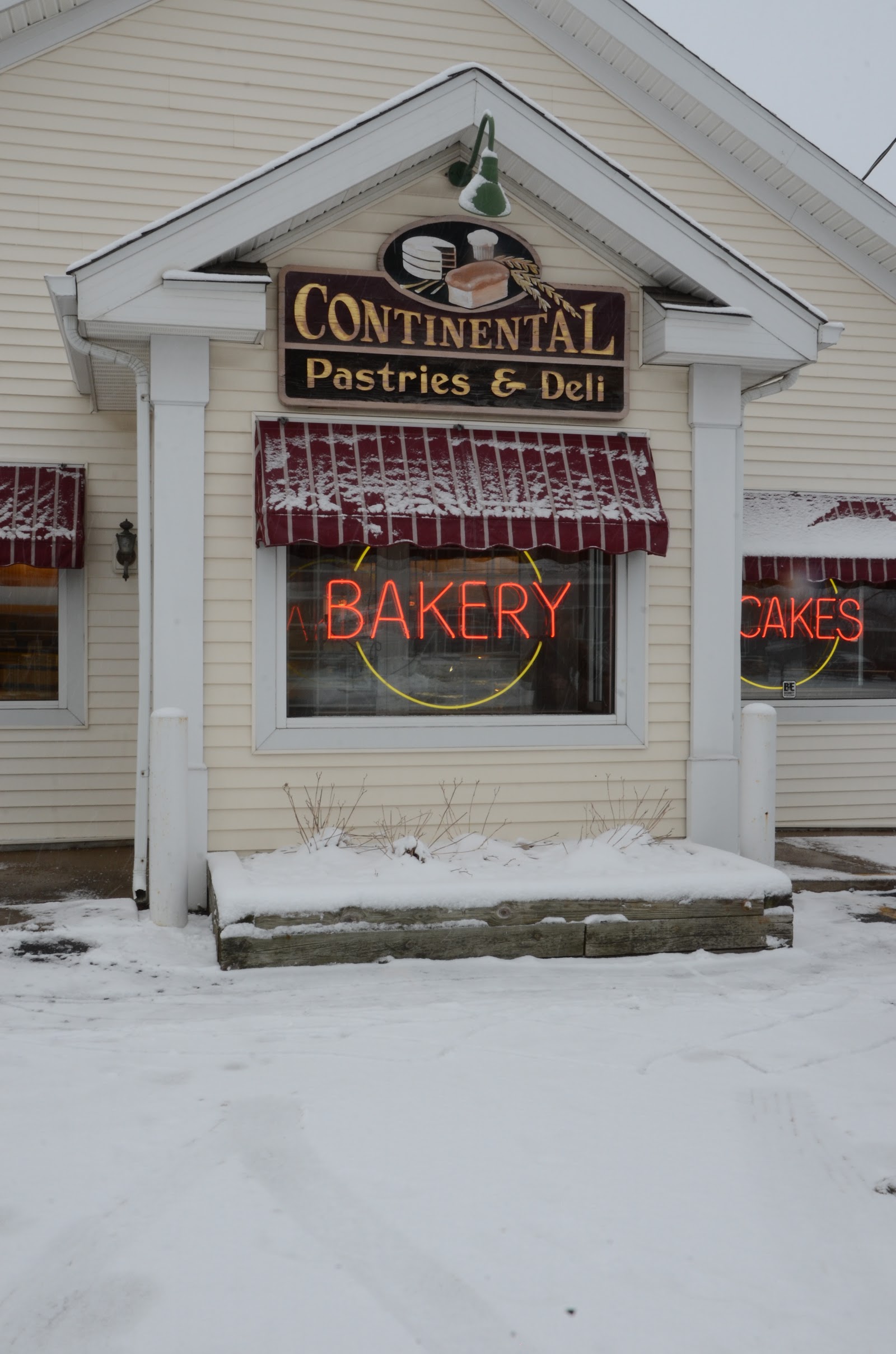 Continental Pastries & Deli in Battle Creek