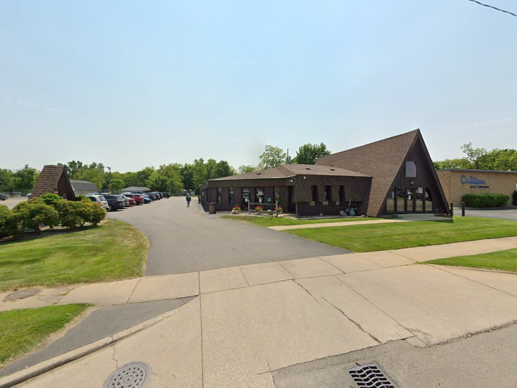 Dickman Road Veterinary Clinic: Ellis Gary M DVM — photo