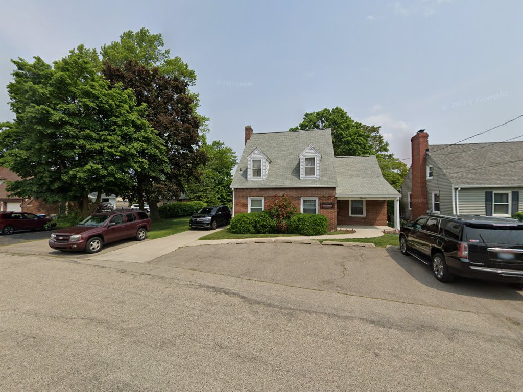 Dr. Bruce Leonard, DDS in Battle Creek