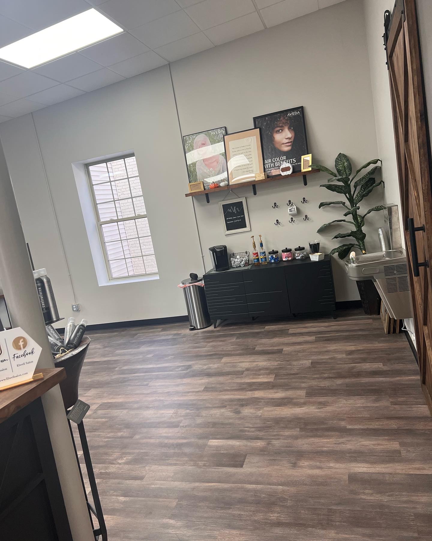 Elwell Salon and Spa — photo