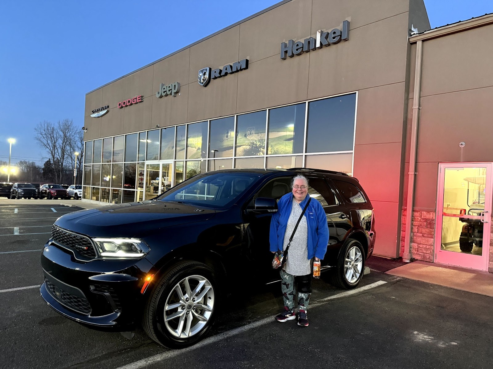 Henkel Chrysler Jeep Dodge in Springfield