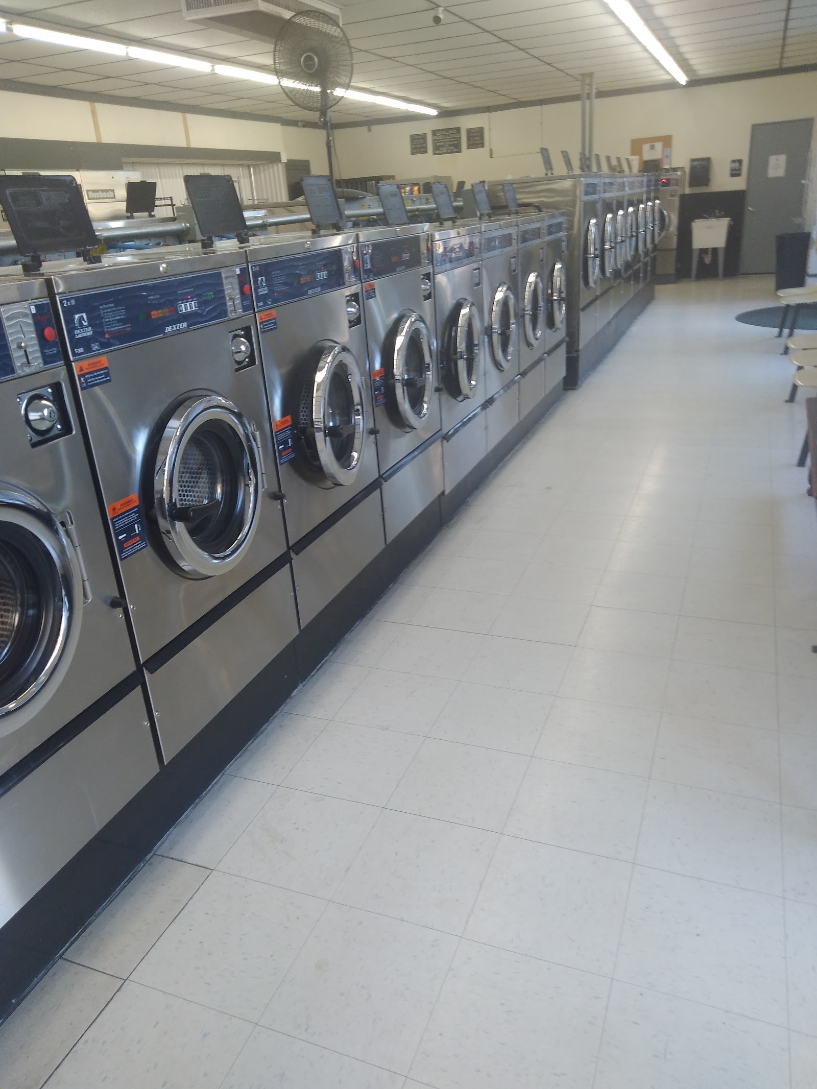 Rainbow Laundry in Battle Creek