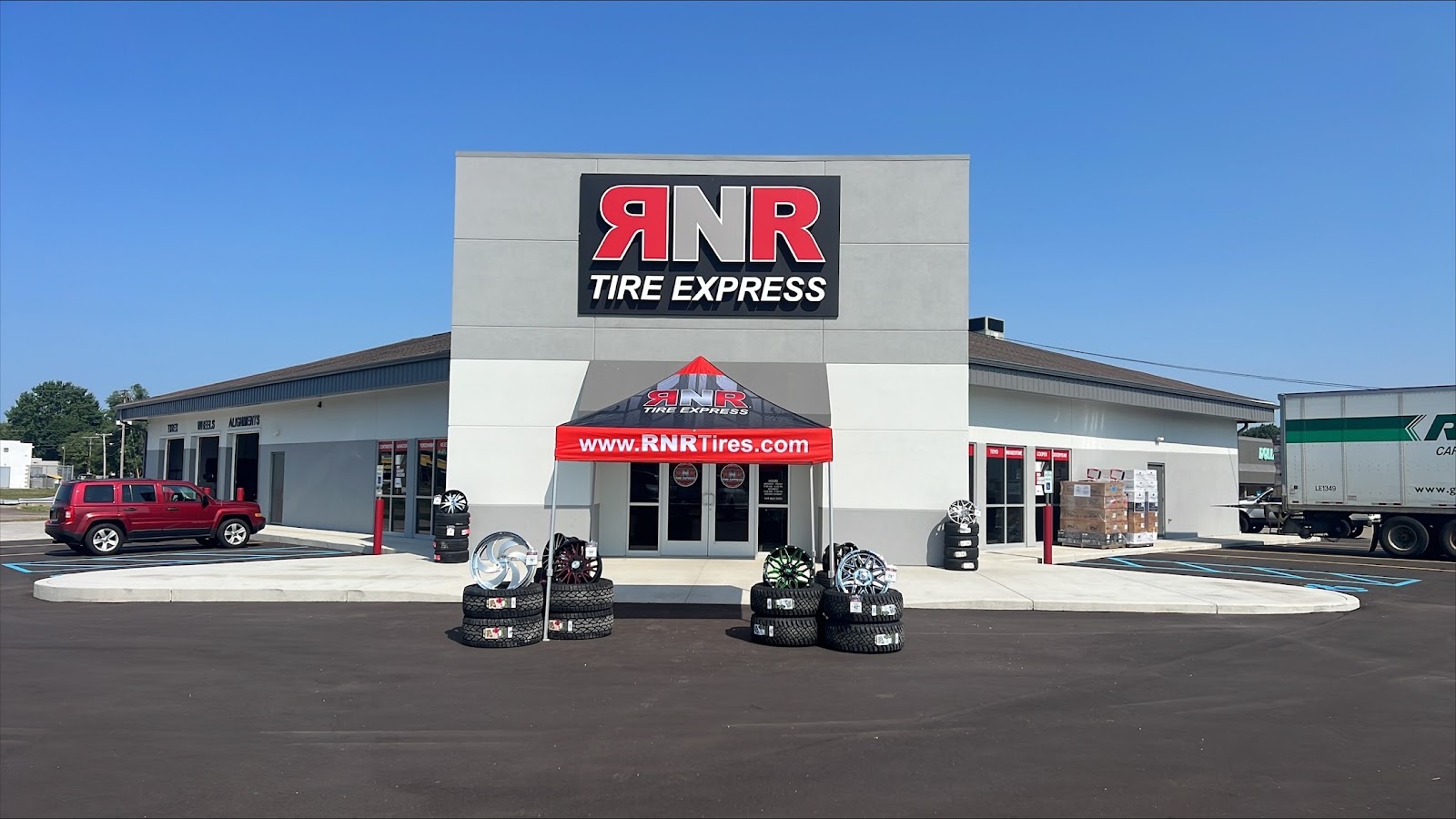 RNR Tire Express (Battle Creek, MI) in Battle Creek
