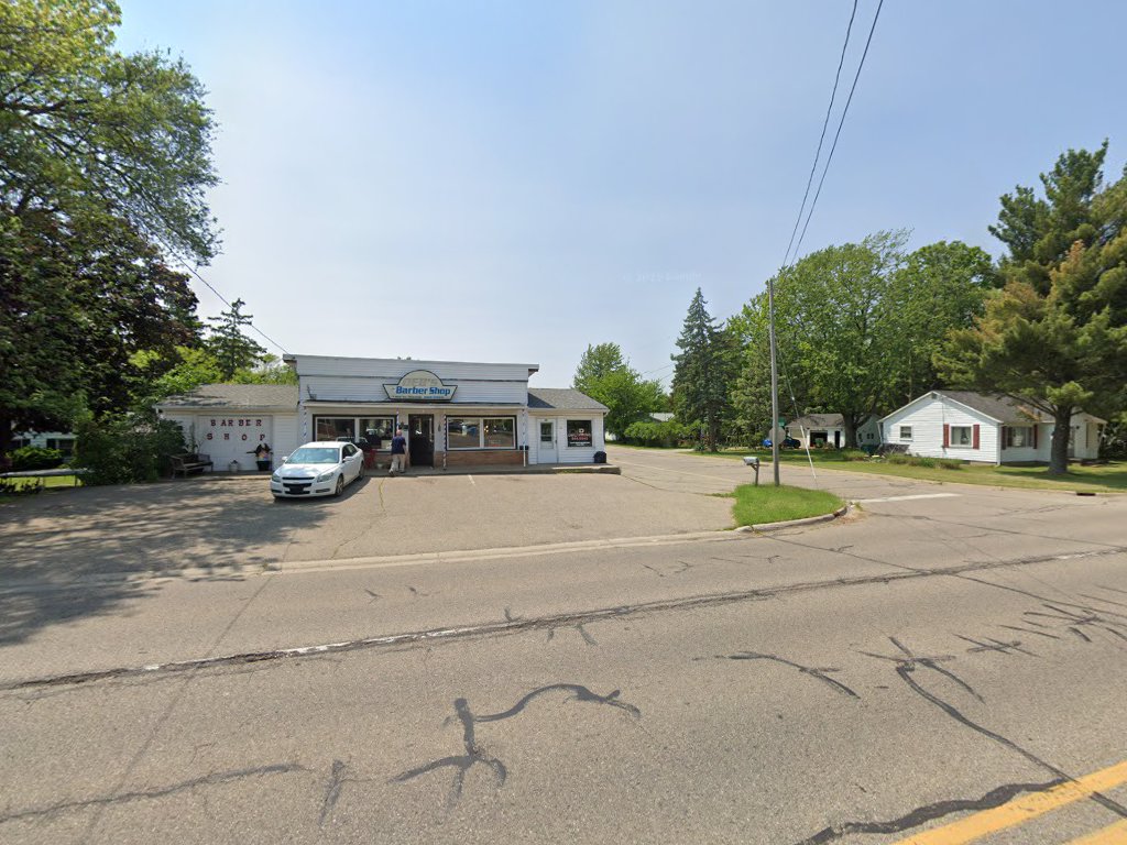 Stacy Lynns Family Barber Shop in Springfield