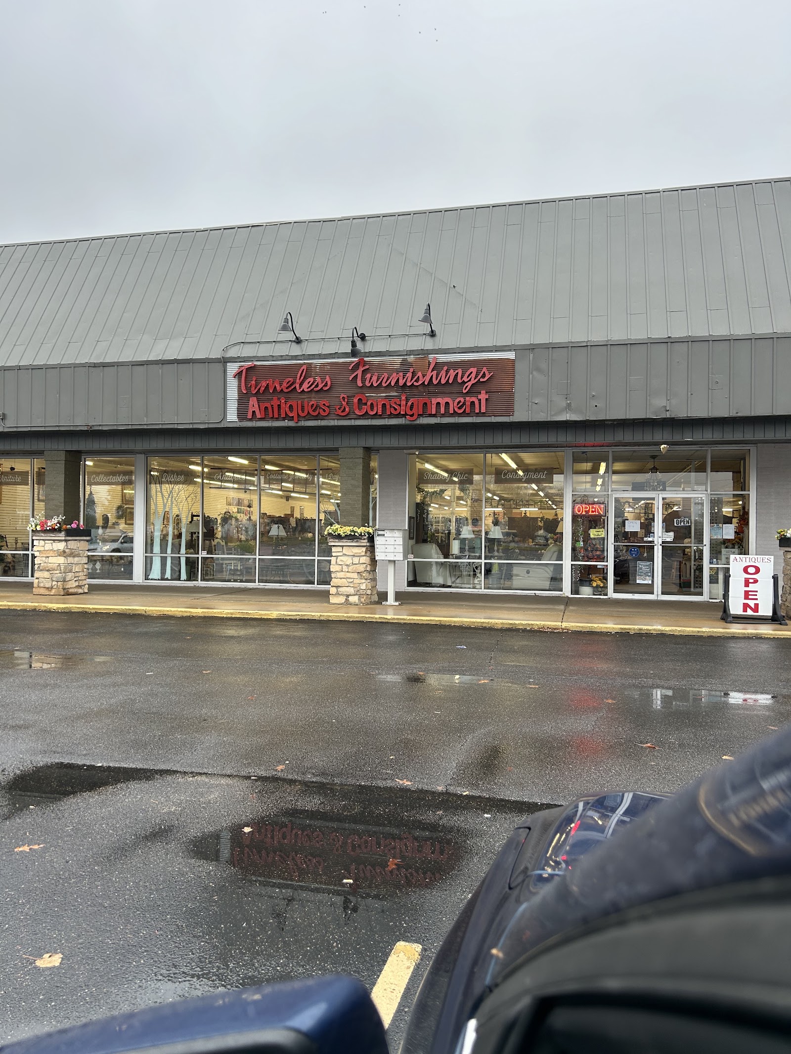 Timeless Furnishings in Battle Creek